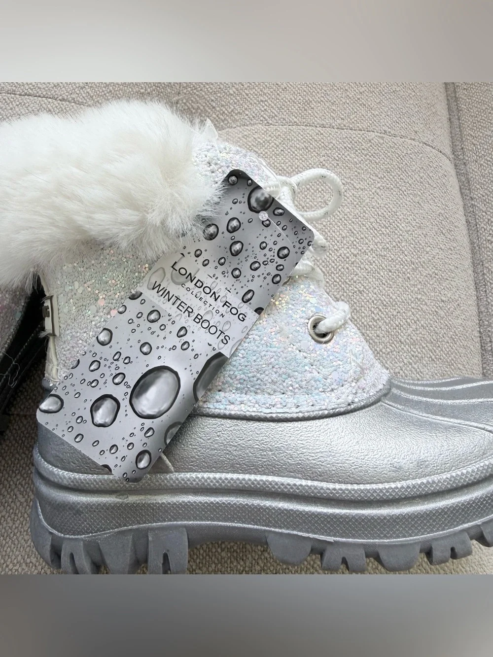 NWT London Fog “Icelyn” little girls sparkly waterproof winter boots size 9
